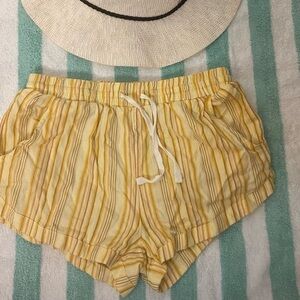 Billabong Yellow and Orange Athletic Shorts Lightweight Elastic Waist